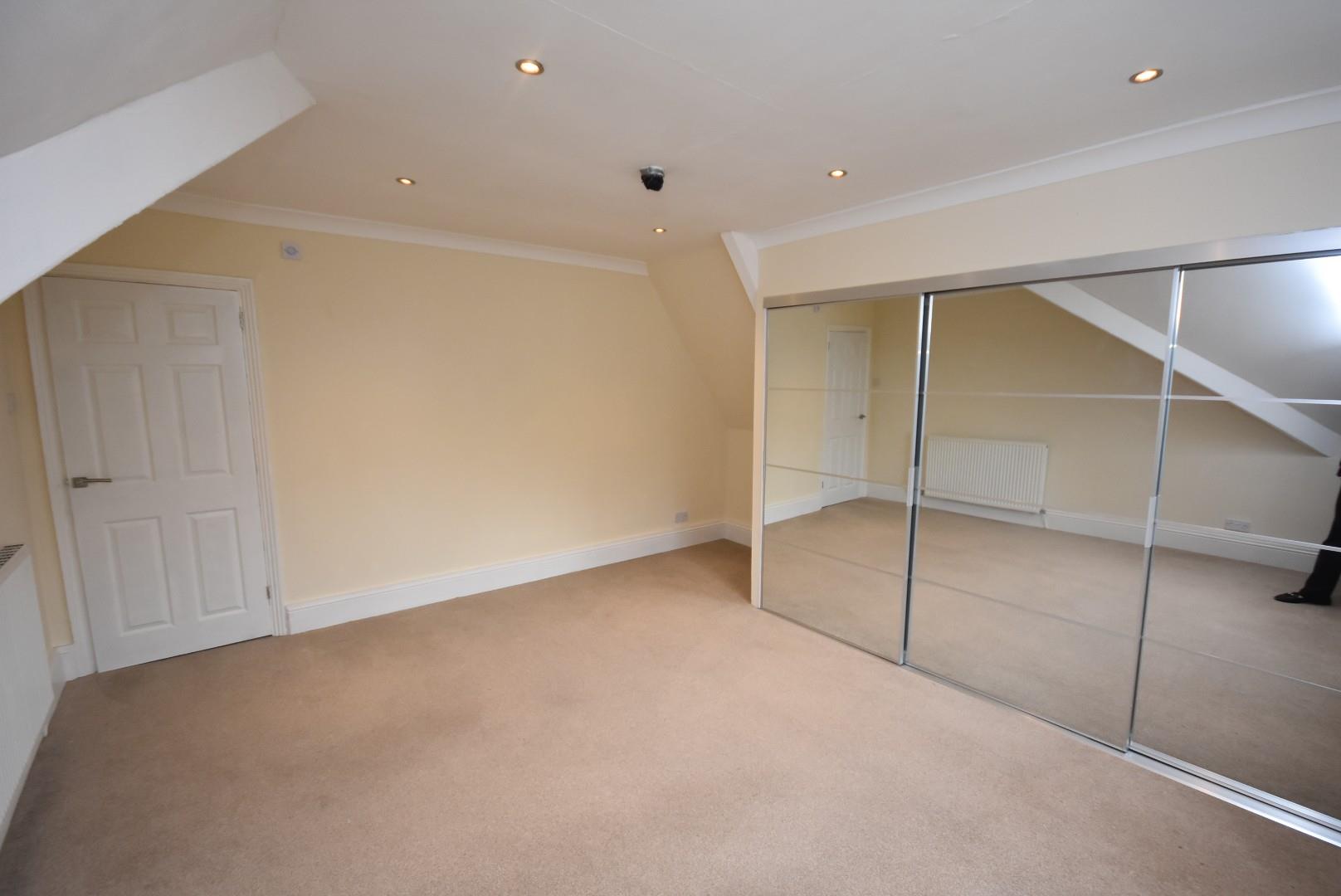 13a Victoria Road, Penarth, CF64 3EG